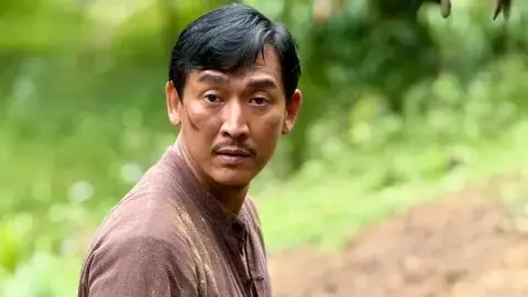 Hứa Vĩ Văn vào vai tình báo trong phim 'Tận hiến'